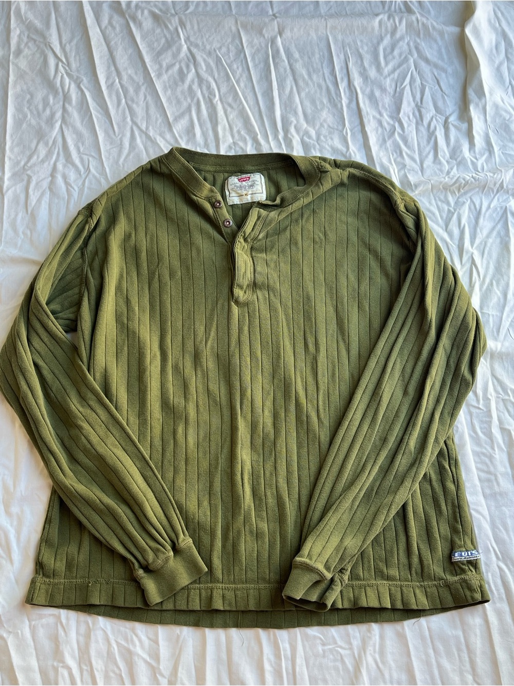Olive Green Long-Sleeve Ribbed Vintage Levi’s Shirt
